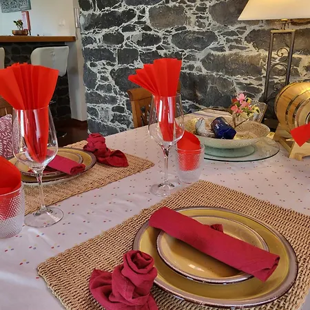 Boutique In Calheta *