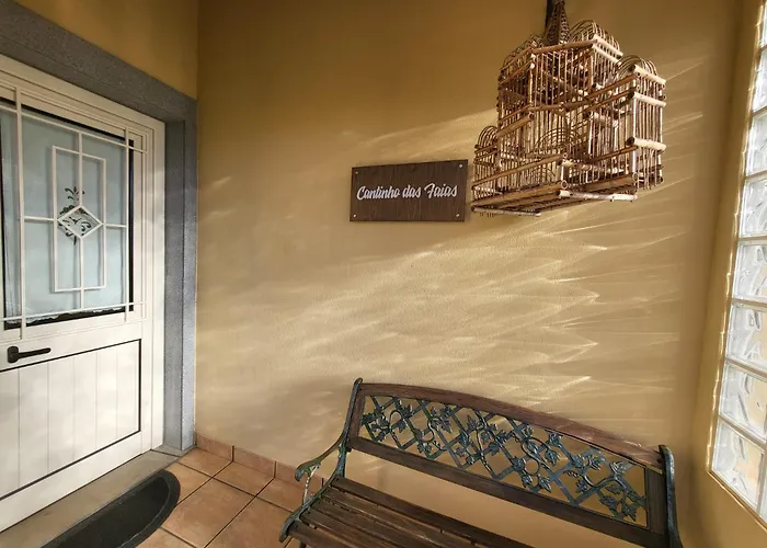 Boutique In Calheta 公寓